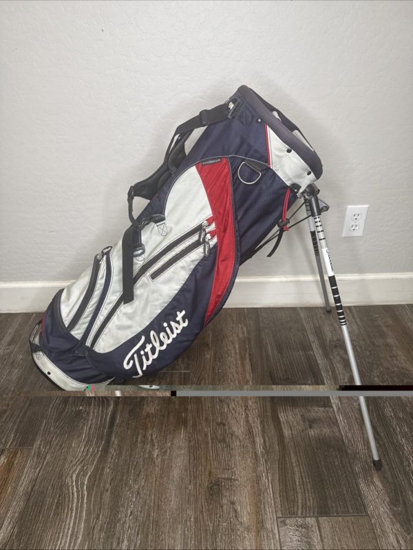 Titleist Players 4 Stand Carry Golf Bag Red Navy Grey