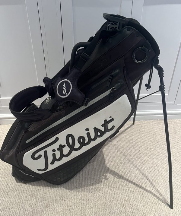 Titleist Tour Series Premium StaDry Stand Bag Black/White