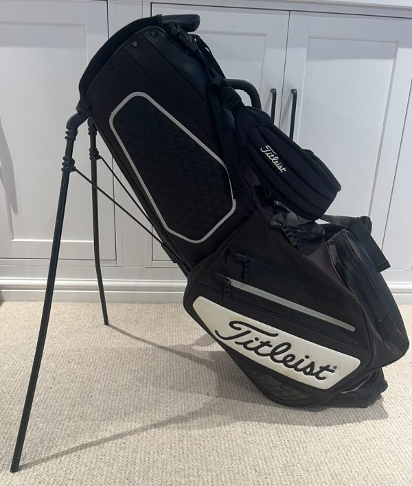 Titleist Tour Series Premium StaDry Stand Bag Black/White