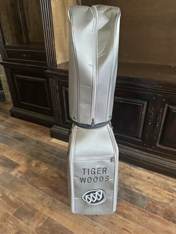 s-l1600-64 Nike Buick Tiger Woods Men's Staff Golf Bag Silver